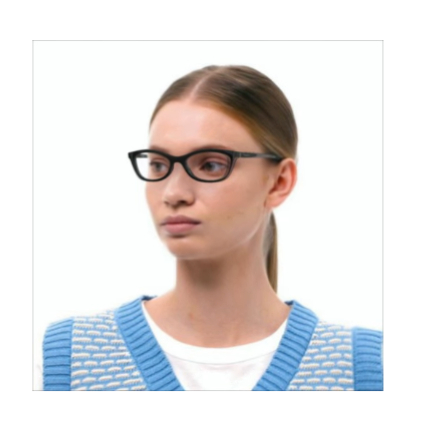 arma&ccedil;&atilde;o vogue no rosto da modelo modelo vo 5668